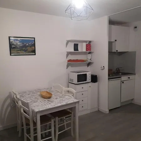 Mon Petit Nid A La Montagne Apartment Cauterets Exterior photo
